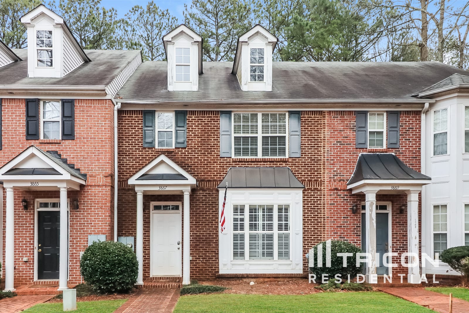 3867 Guilderoy Lane Austell GA