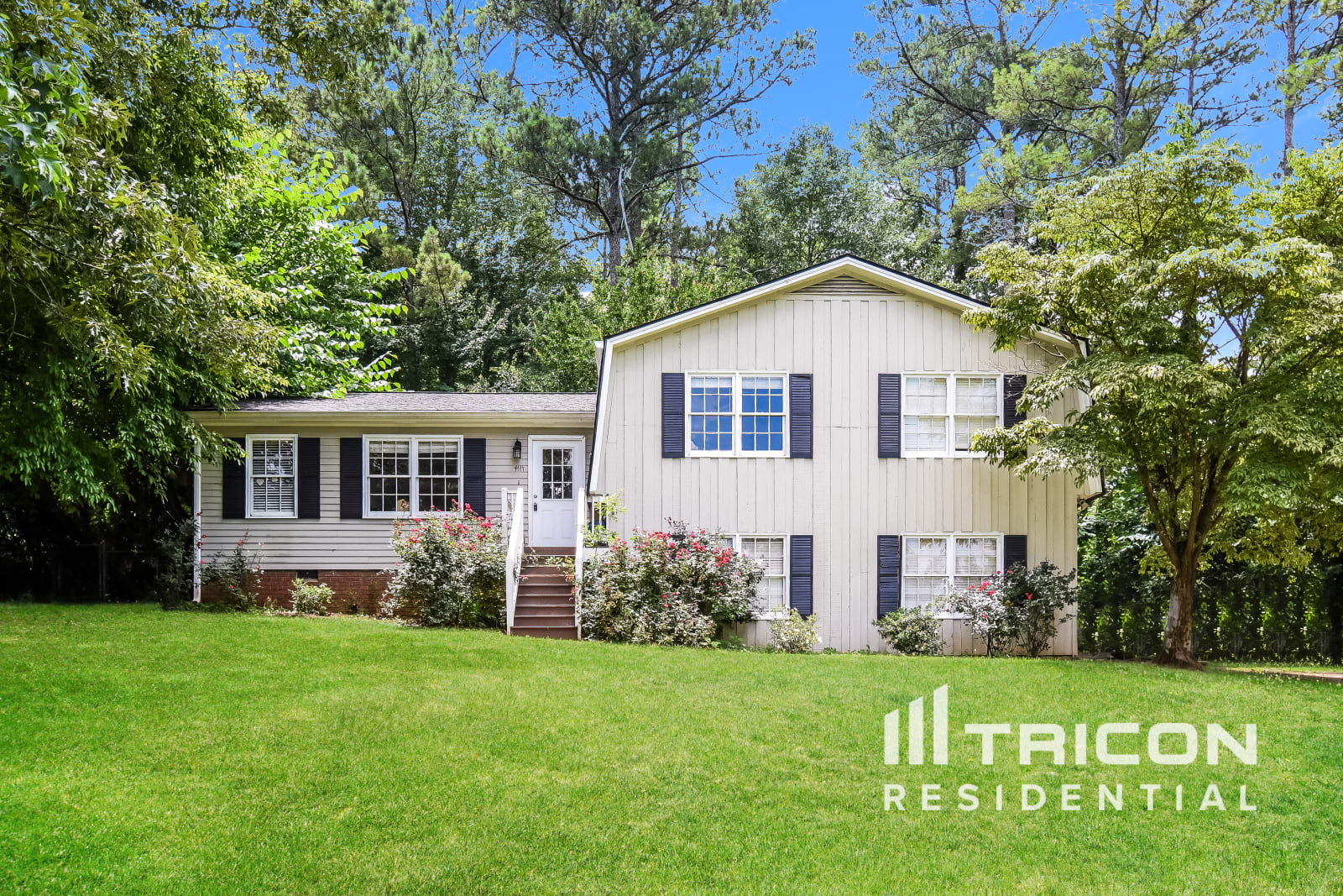 4111 Pine Log Dr Marietta GA