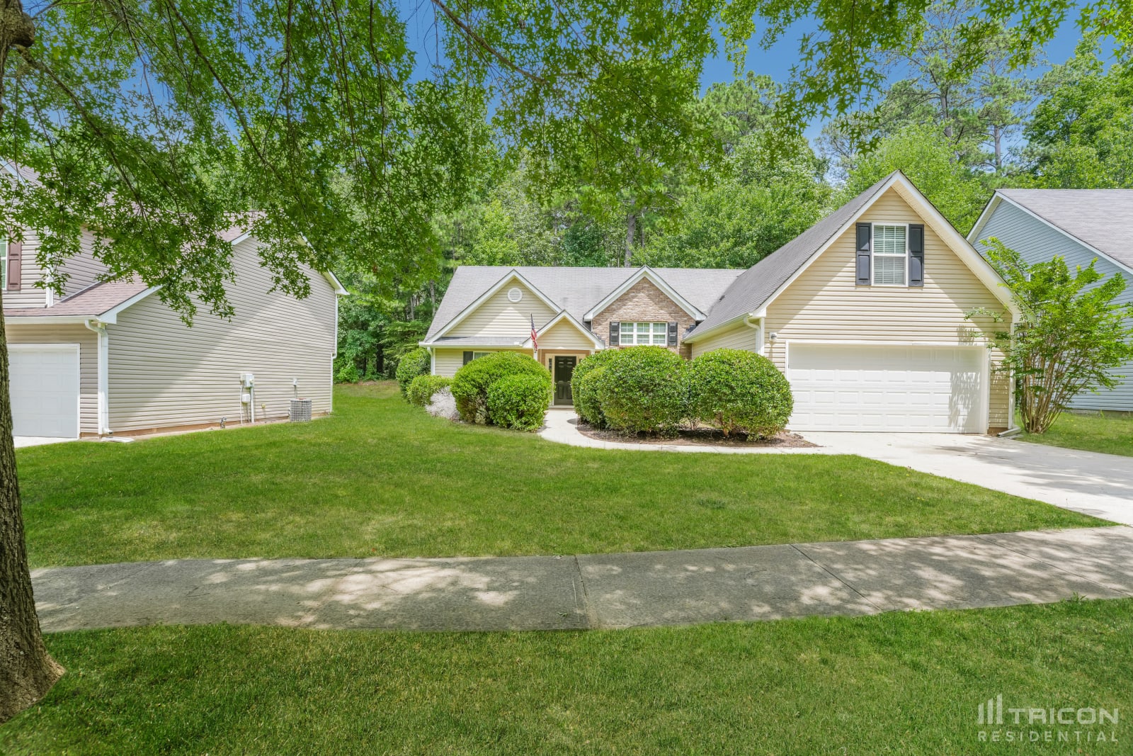 4124 Waters End Lane Snellville GA