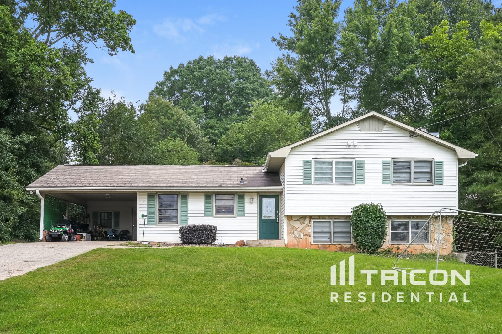 455 Huntington Dr Alpharetta GA