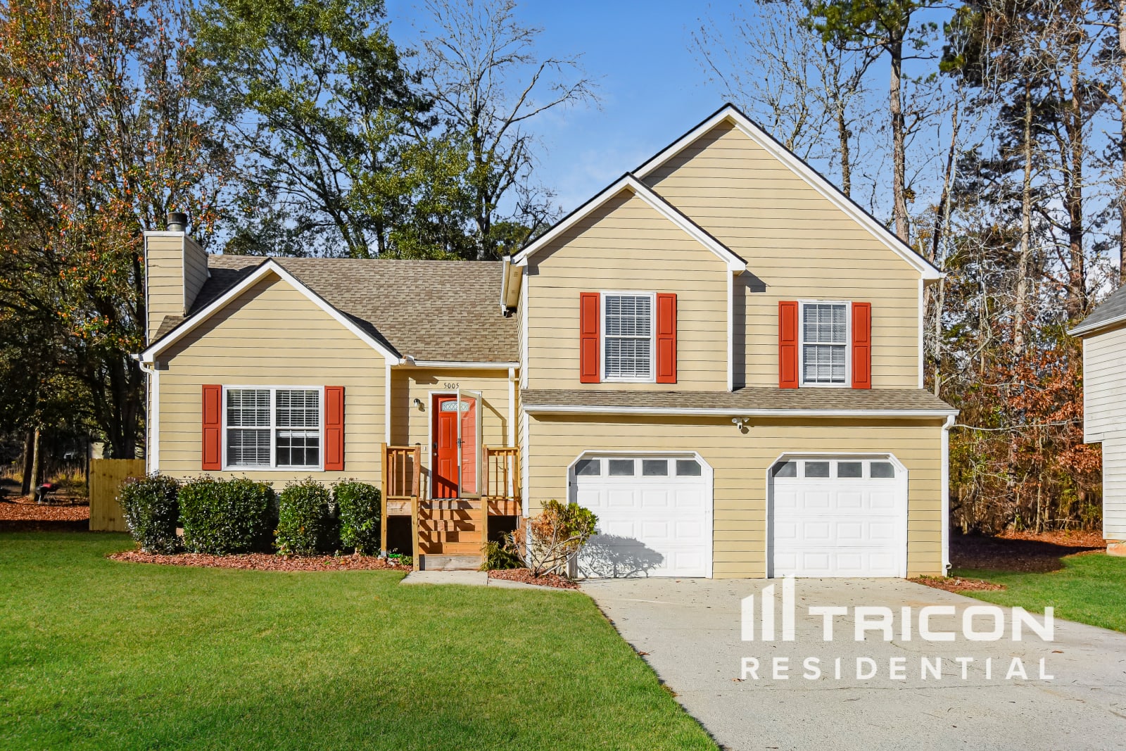 5005 Hyacinth Ln Austell GA