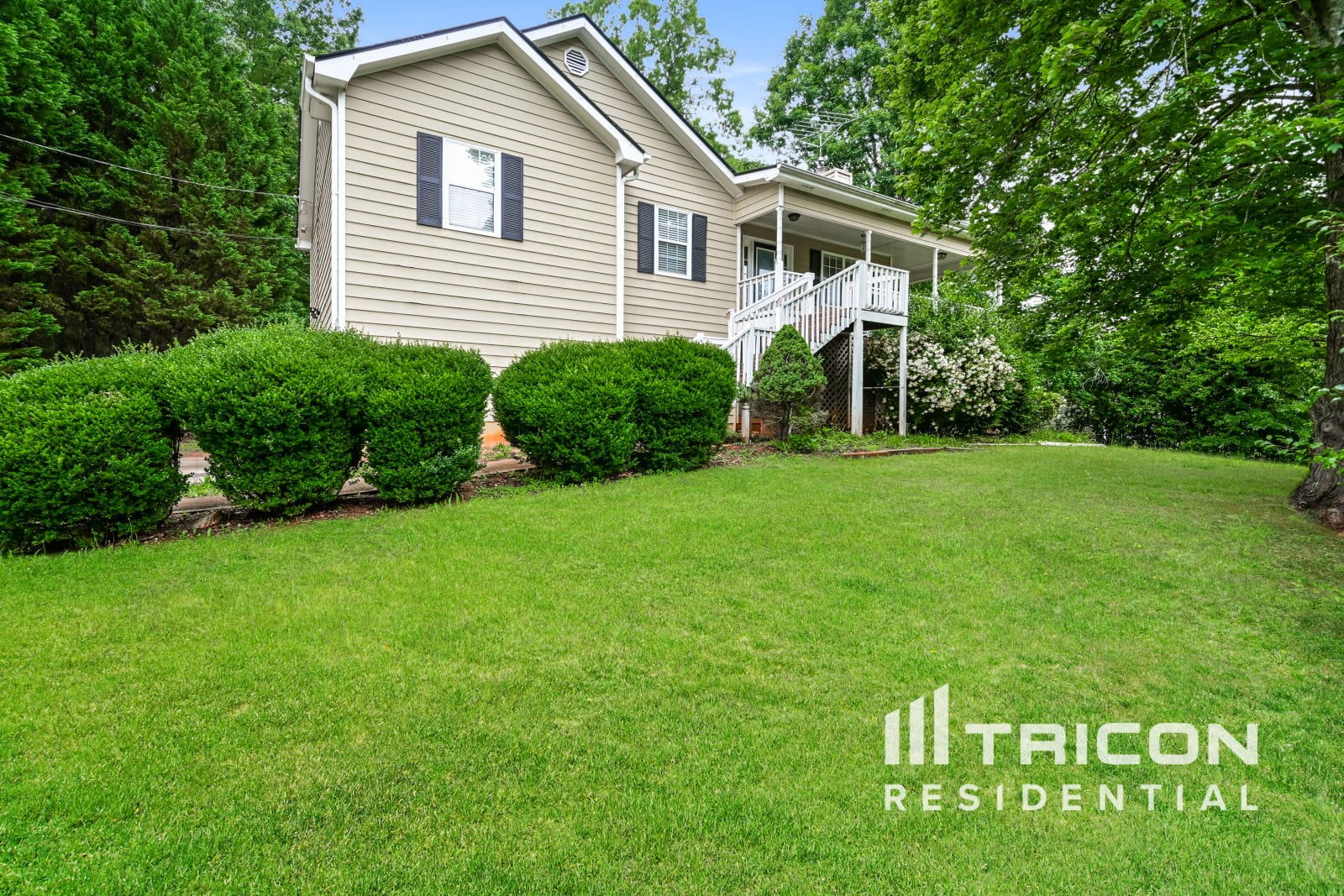 55 Lakefront Dr Covington GA