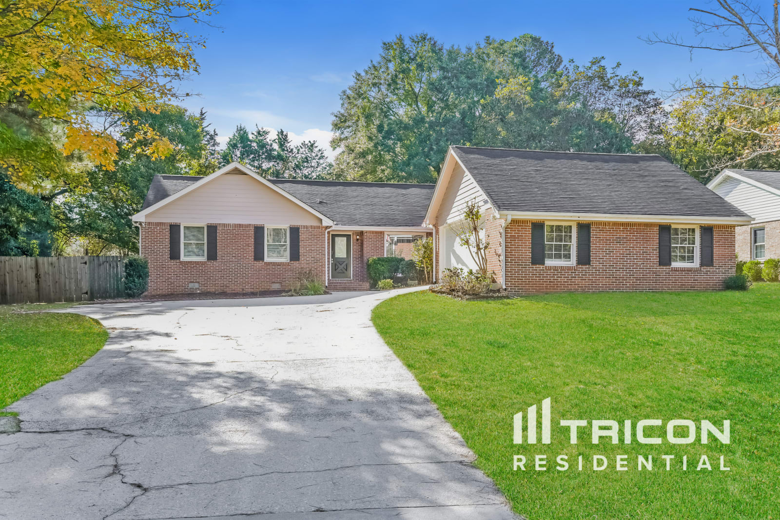 5823 Williamsburg Drive Norcross GA
