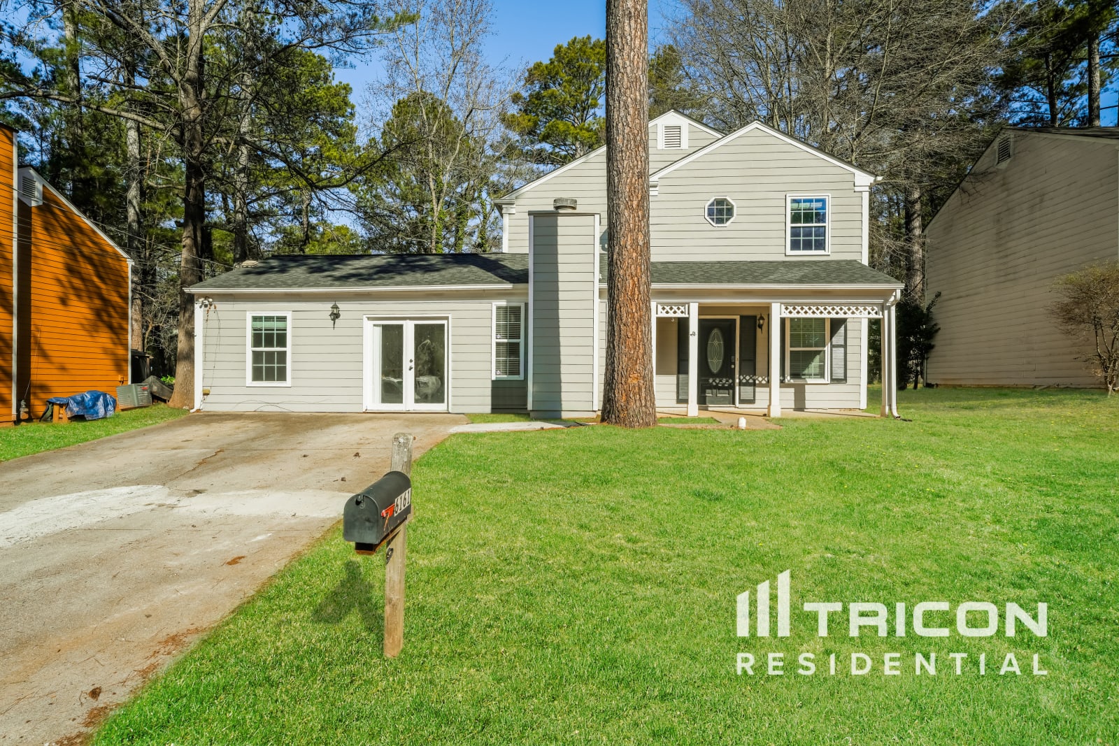 6161 Hyde Park Lane Lithonia GA