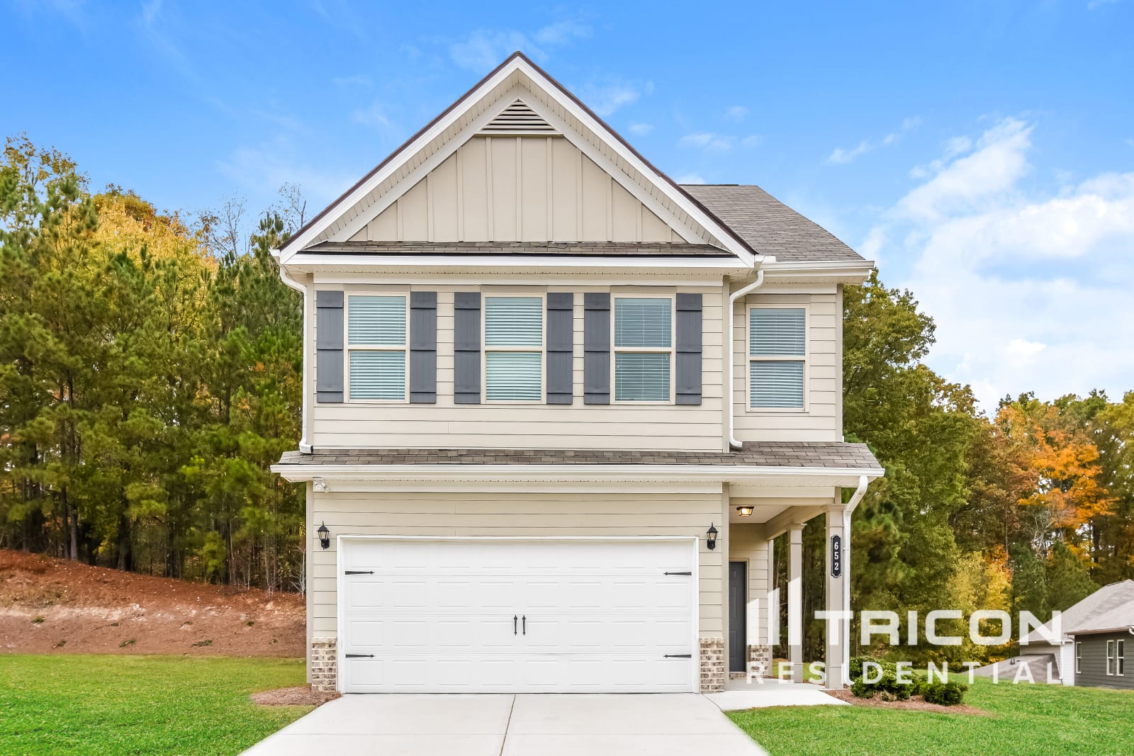 652 Ireland Ln Dallas GA