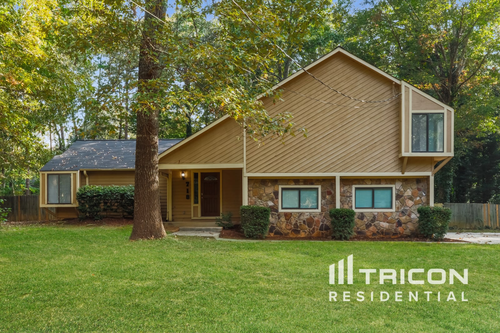 718 Post Road Lane Stone Mountain GA