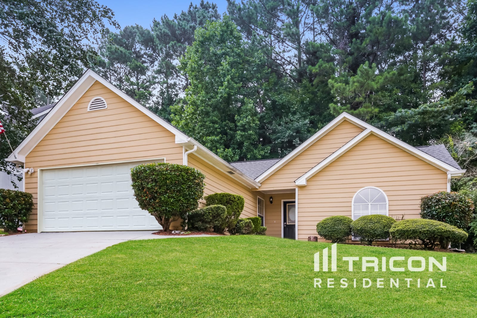 741 Shore Drive Lithonia GA