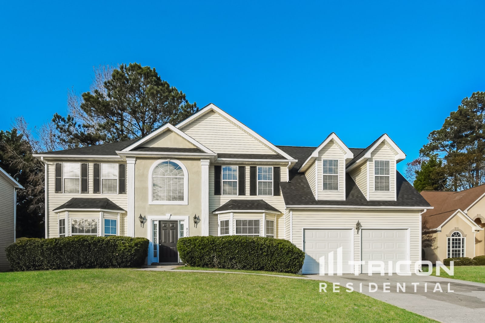 822 Cascade Xing SW Atlanta GA