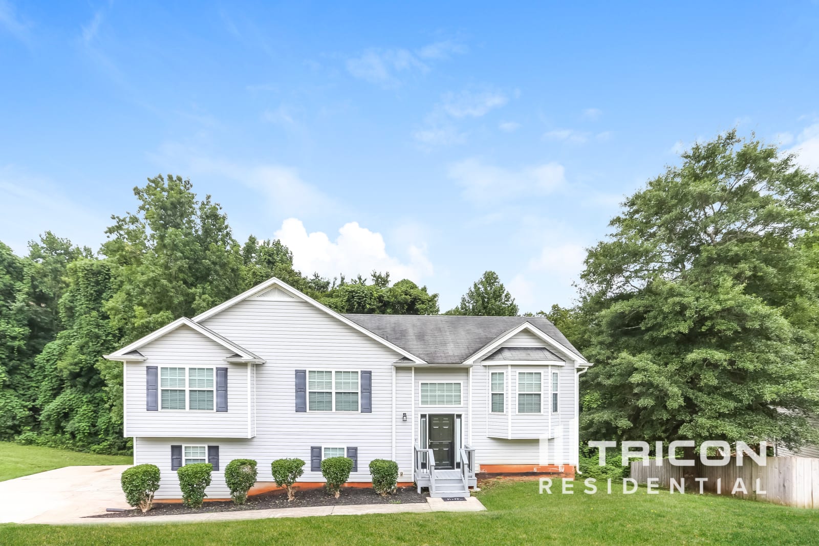 90 Twin Oaks Ln Dallas GA
