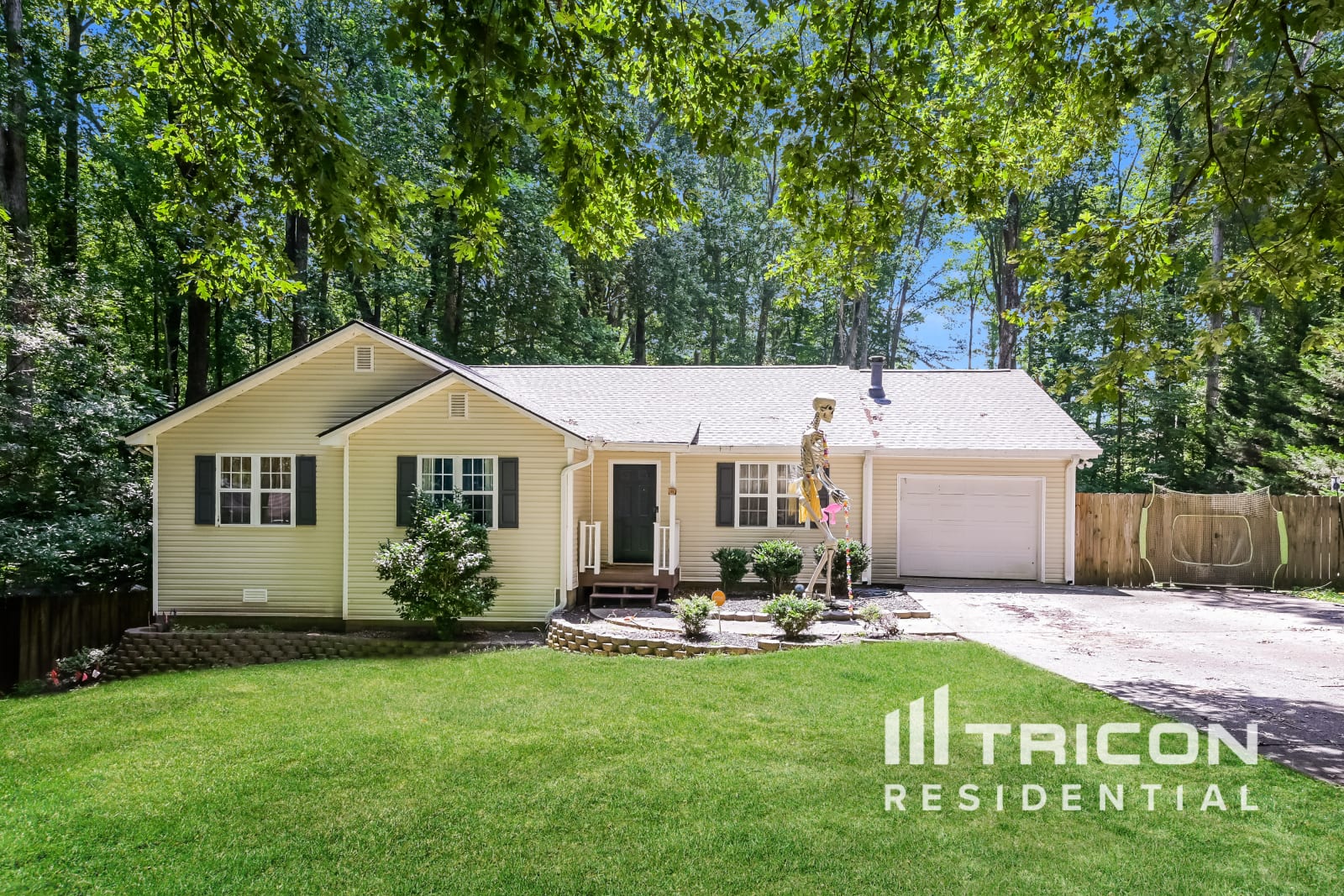 979 Honeysuckle Trail Winder GA