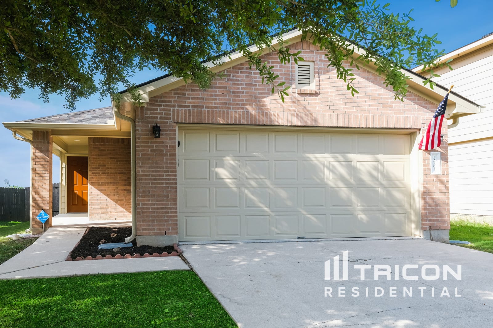 12305 Paloma Blanca Way Del Valle TX