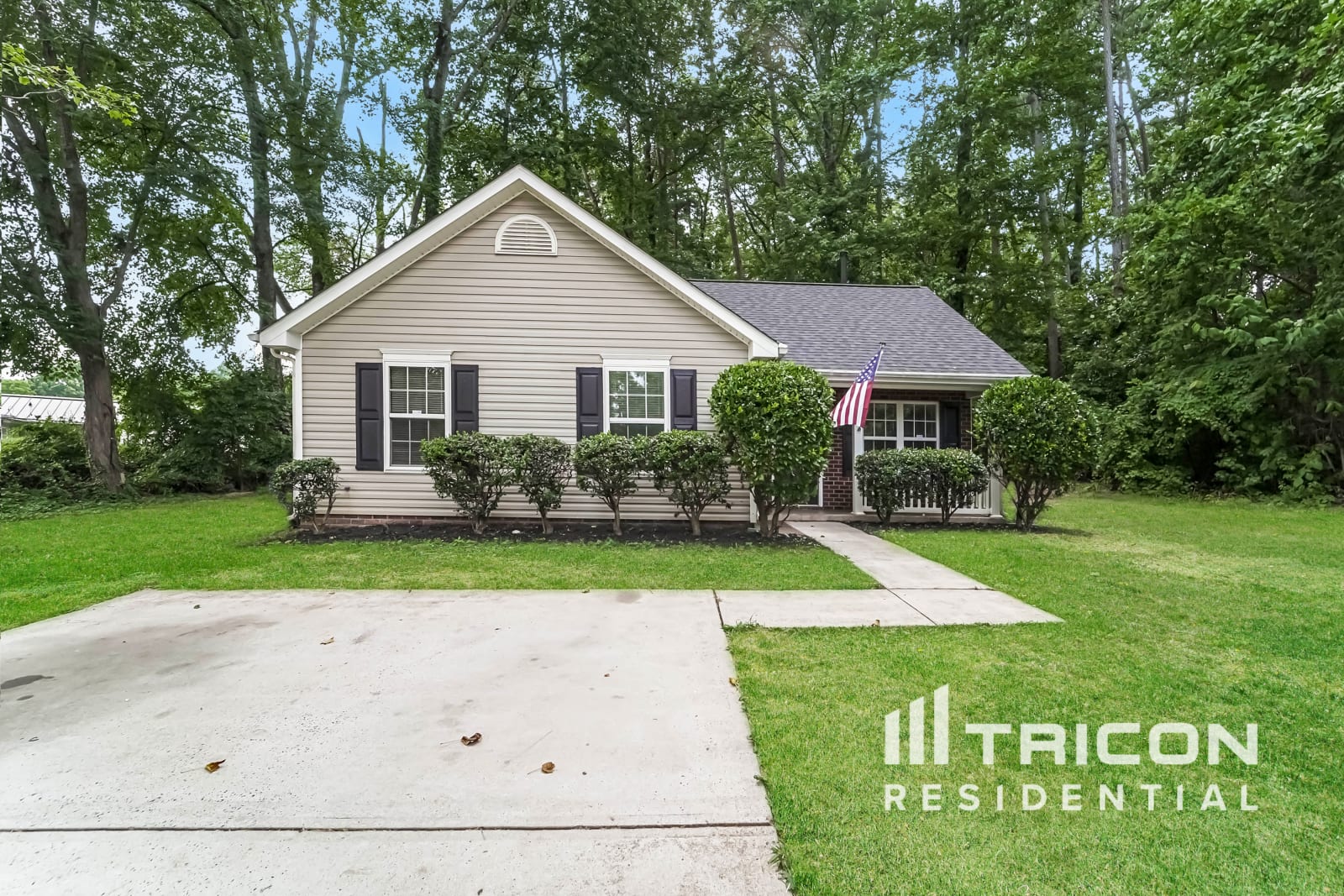 5303 Collins Street Charlotte NC