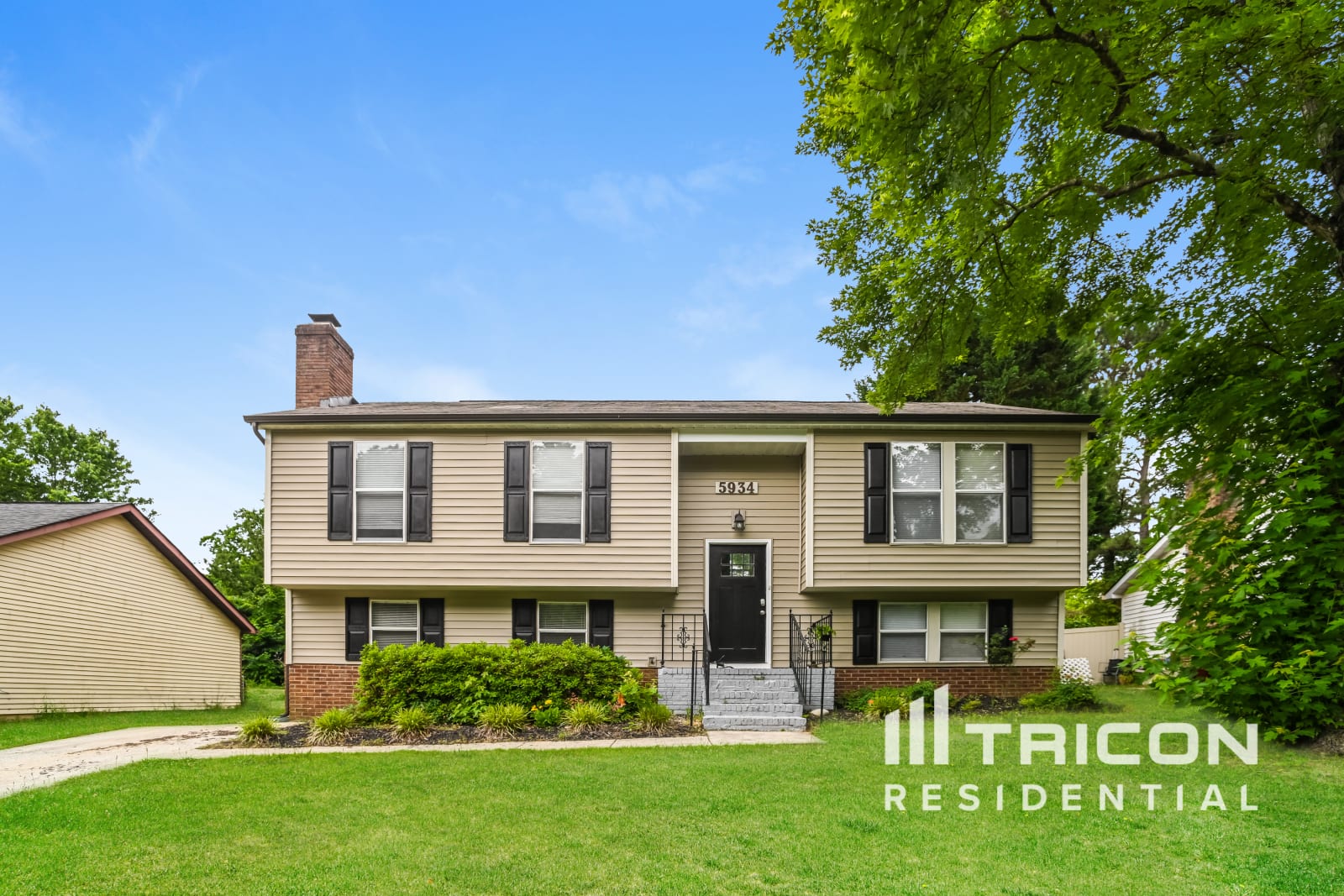 5934 Sunrise Court Charlotte NC