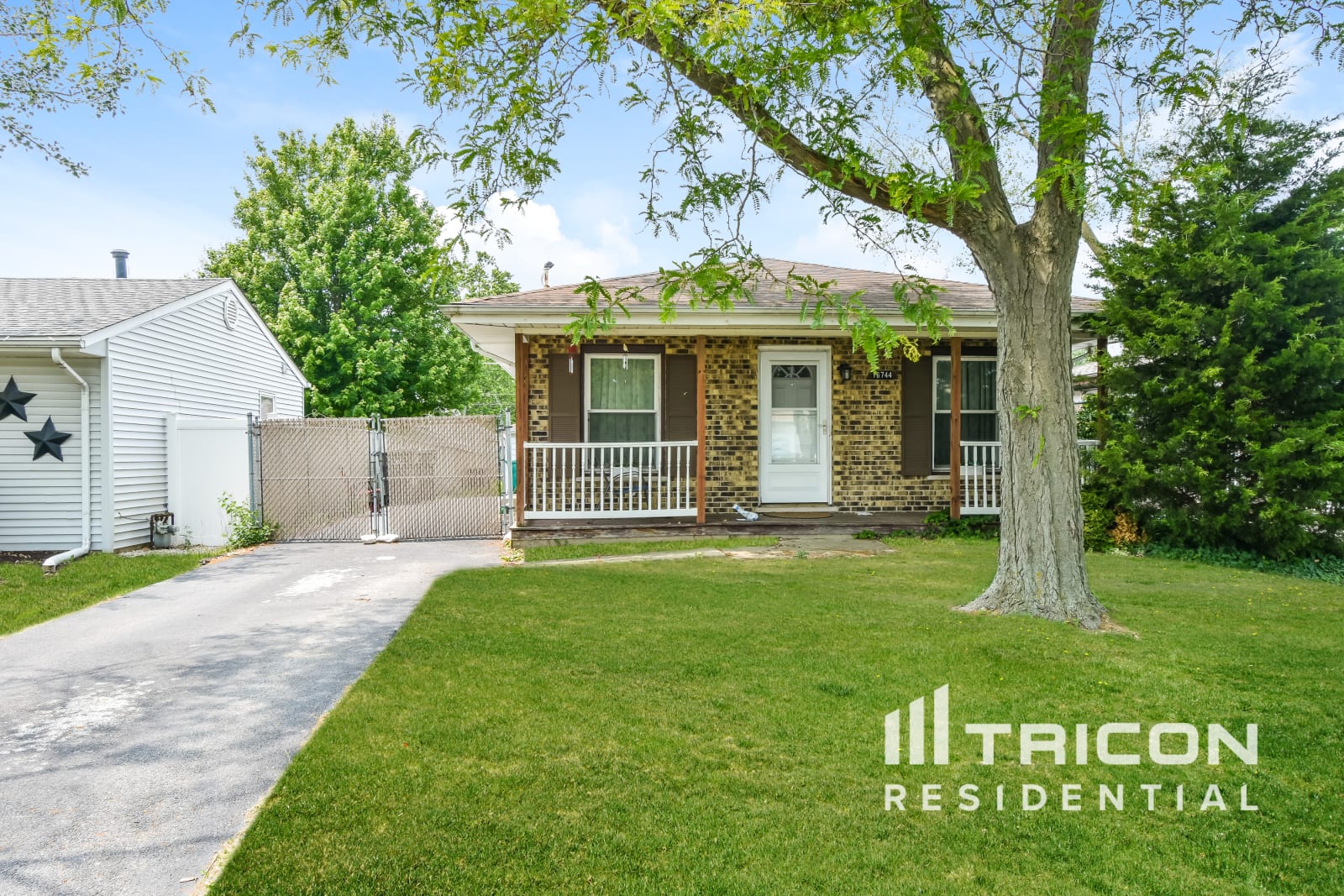 16744 90th Ave Orland Hills IL