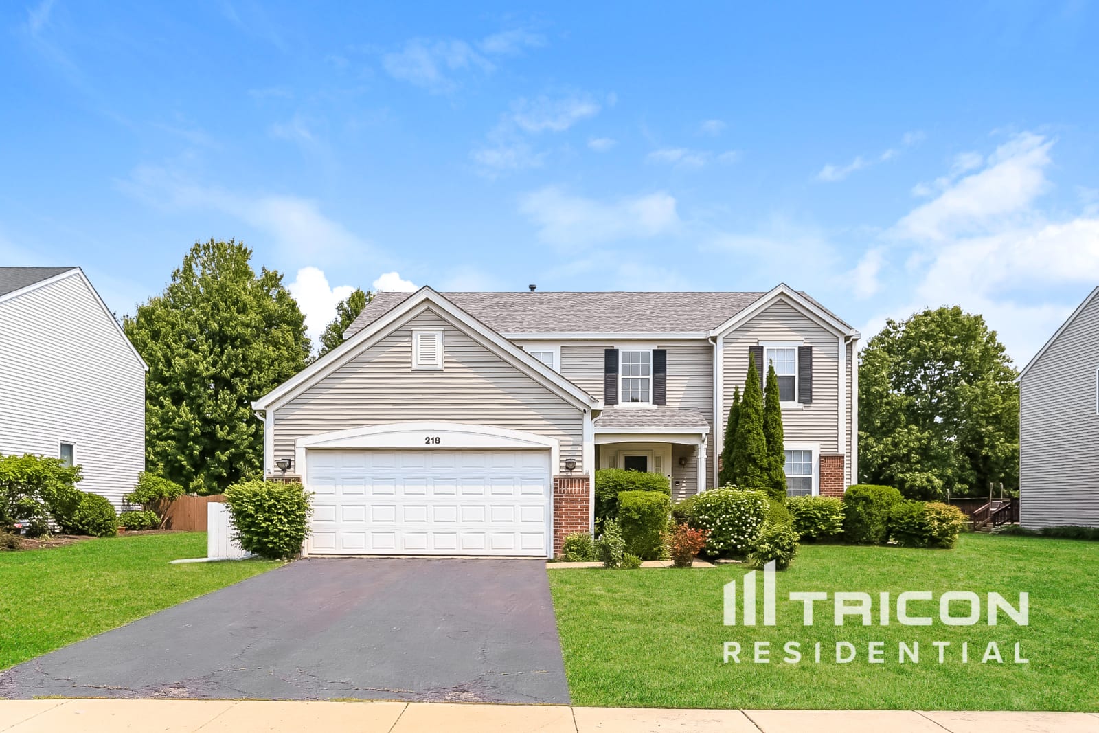 218 Paradise Parkway Oswego IL