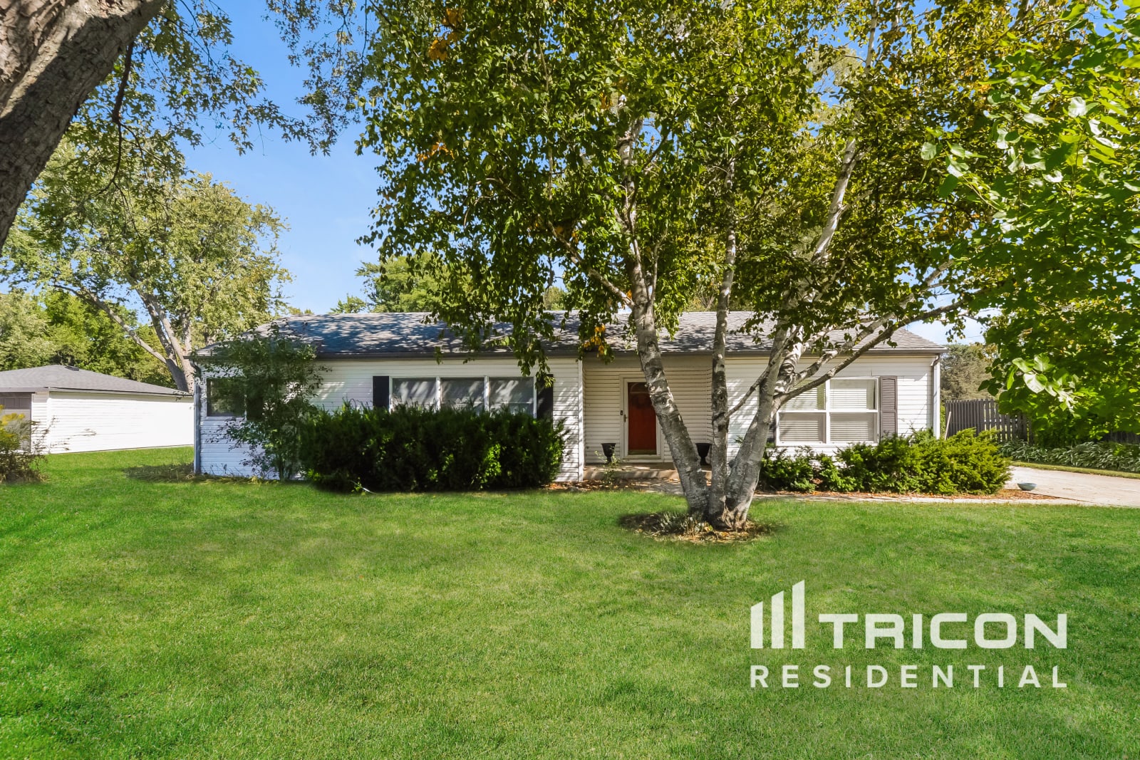 3343 N Ellen Drive Arlington Heights IL