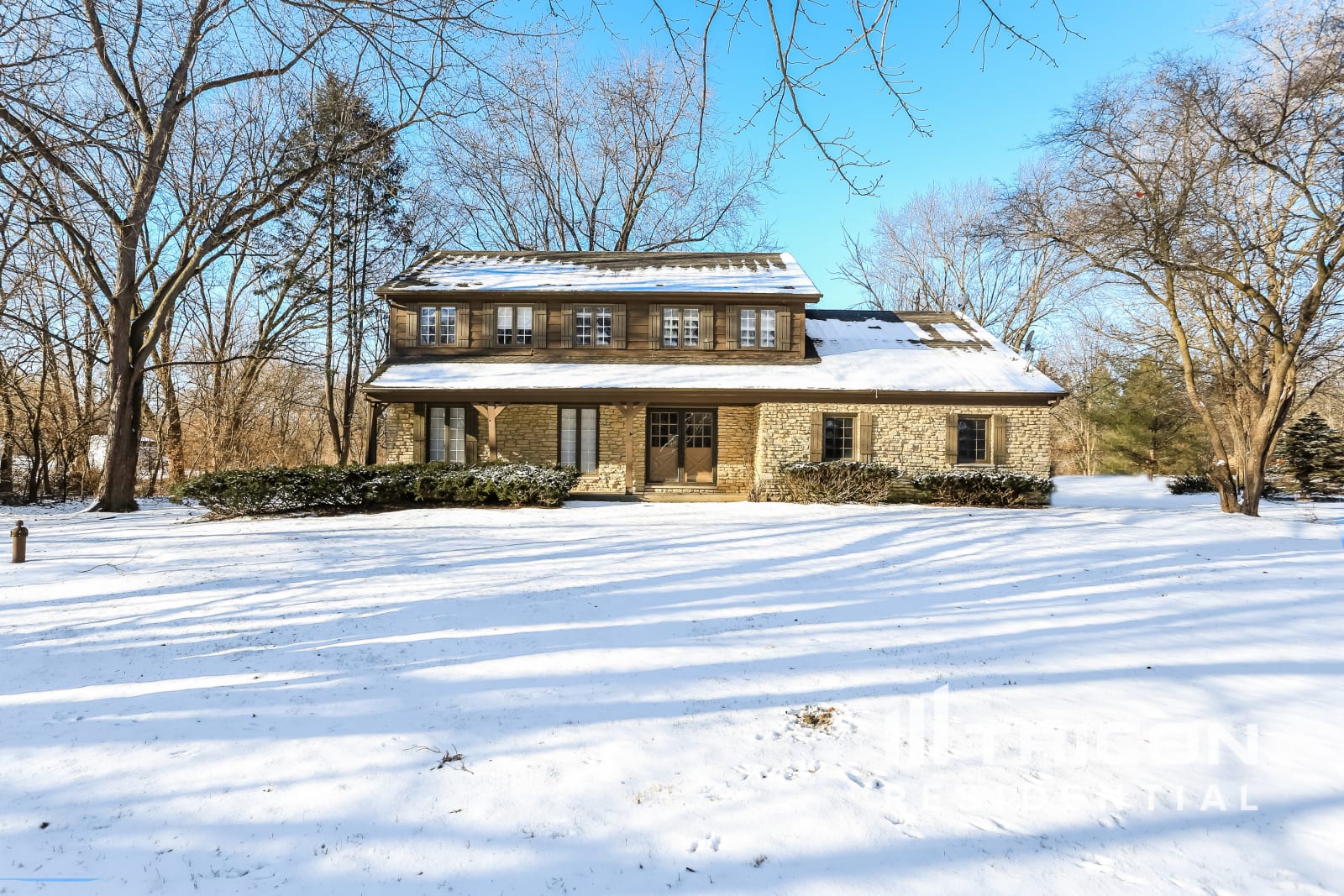 5N400 Fence Rail St. Charles IL