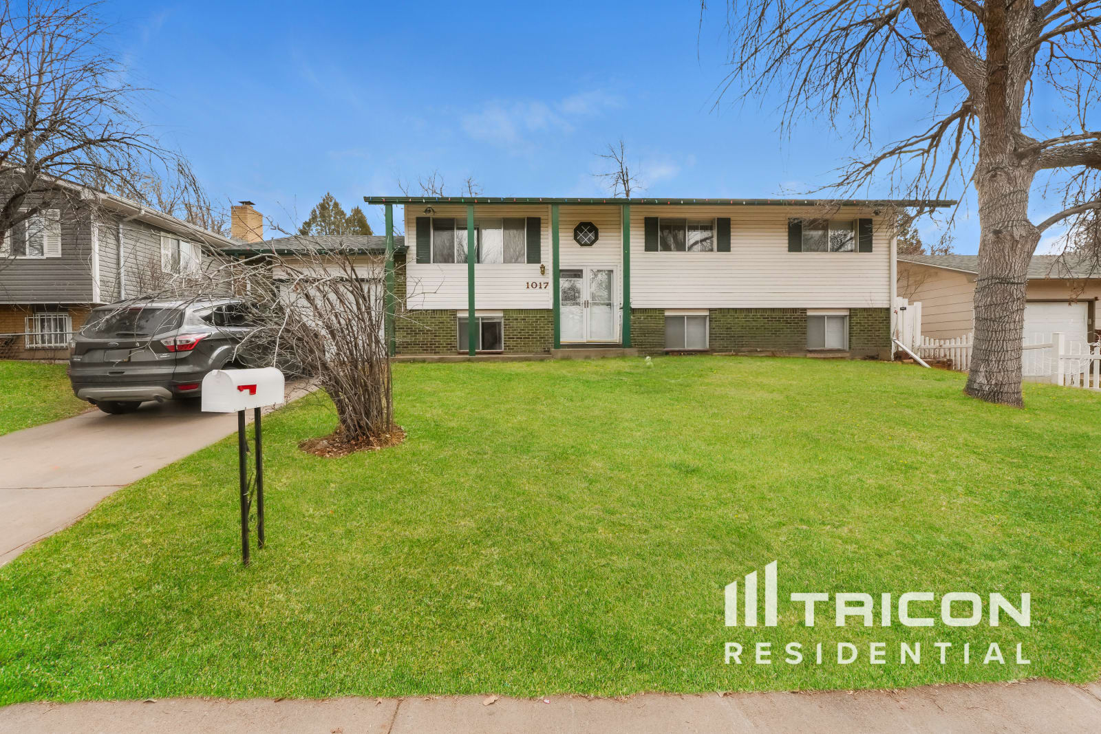 1017 De La Vista Place Colorado Springs CO