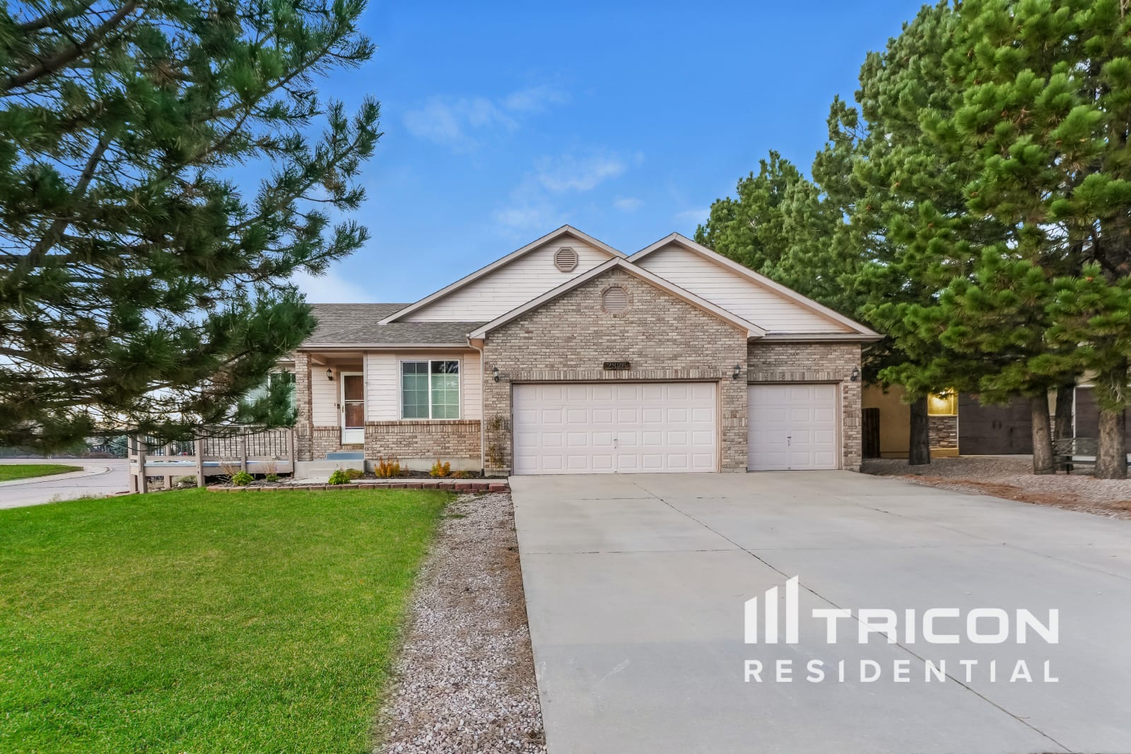 2326 Shoshone Valley Trail Monument CO