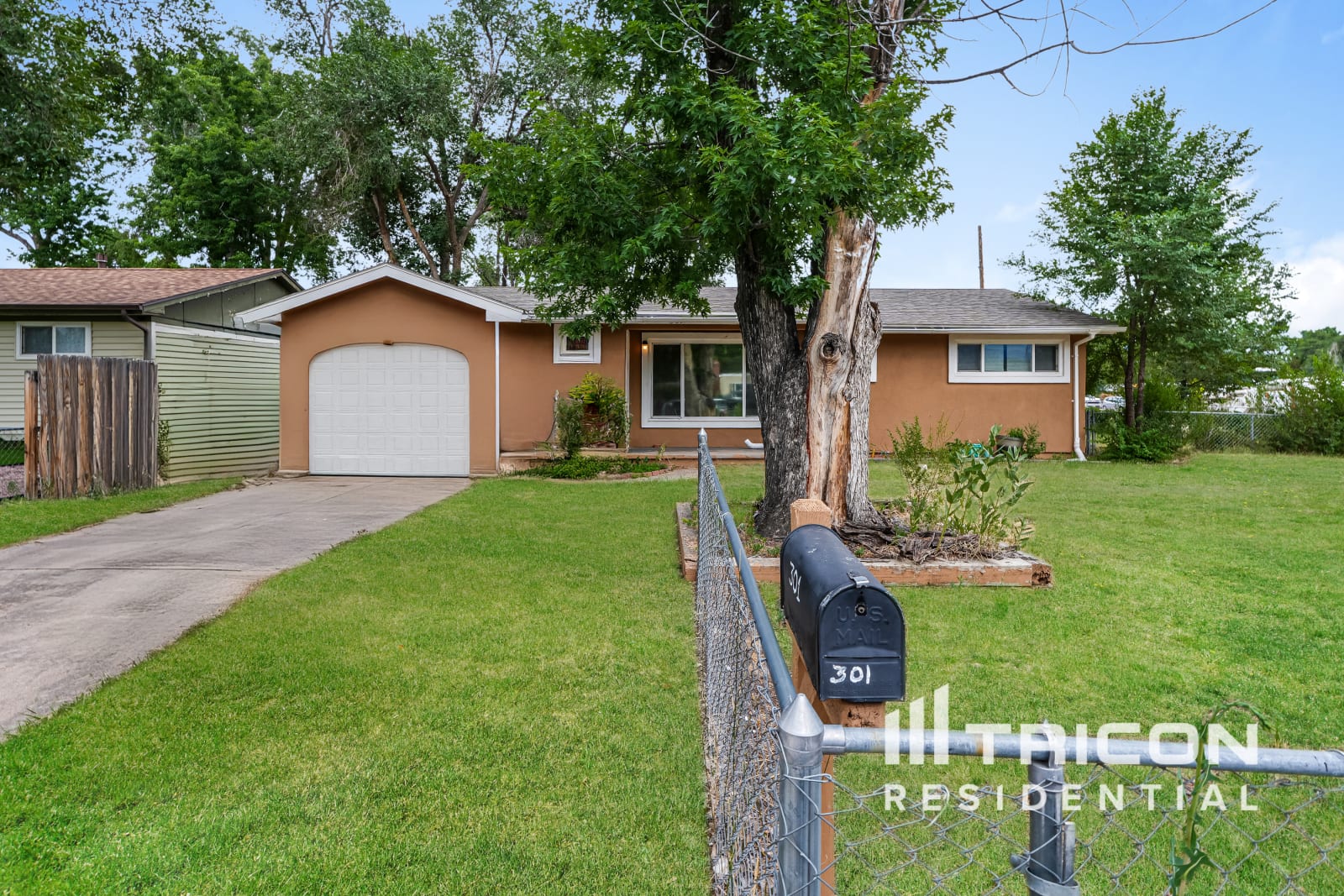 301 Leta Dr Colorado Springs CO