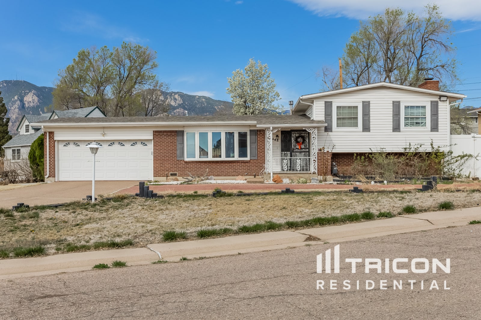 448 Loomis Avenue Colorado Springs CO