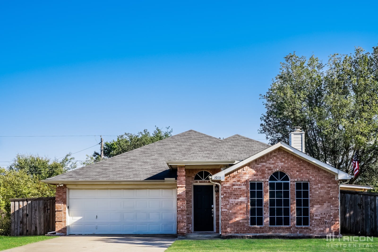 1013 Meadowbend Cedar Hill TX