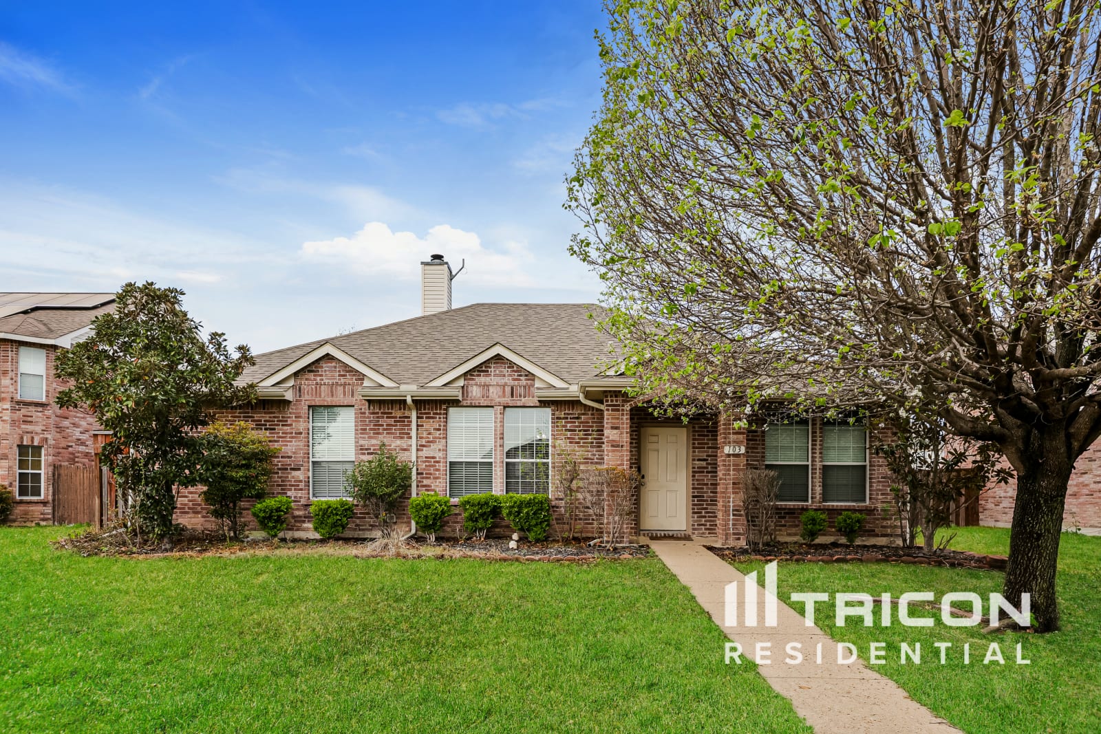 103 Hollow Tree Drive Red Oak TX