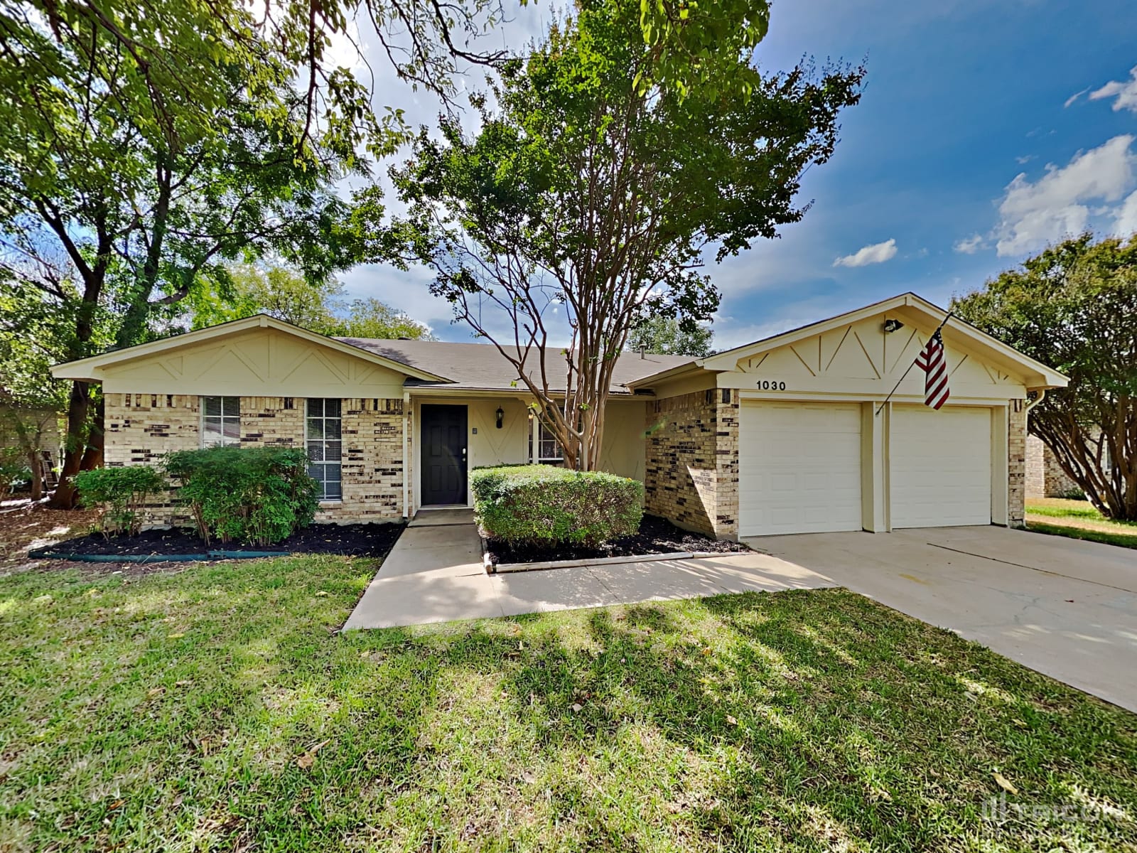 1030 Bryant Street Benbrook TX