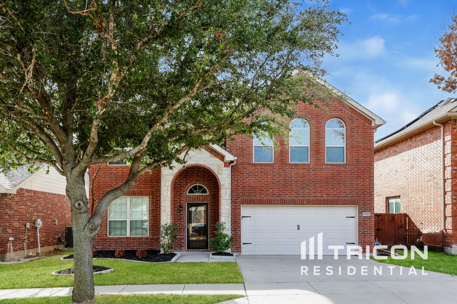 10309 Bradshaw Dr Fort Worth TX