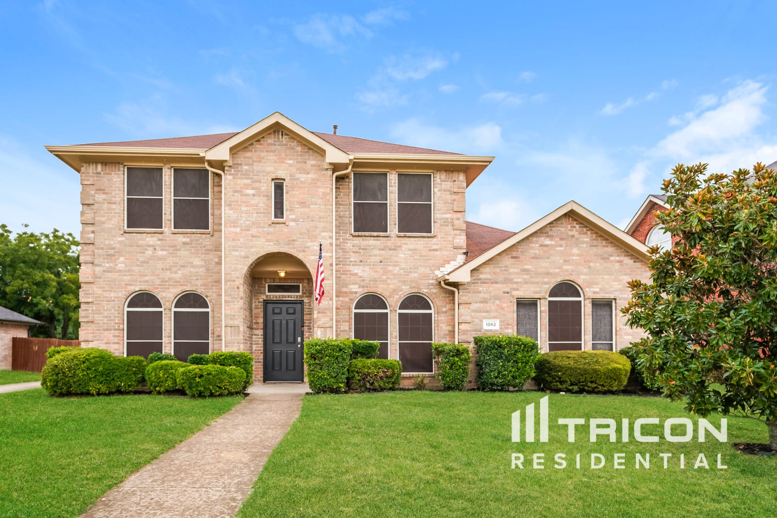 1082 Suffolk Ln Cedar Hill TX