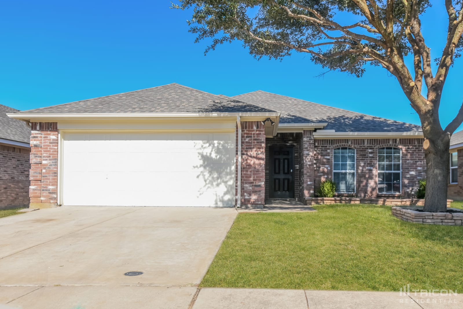 1116 Monticello Drive Azle TX