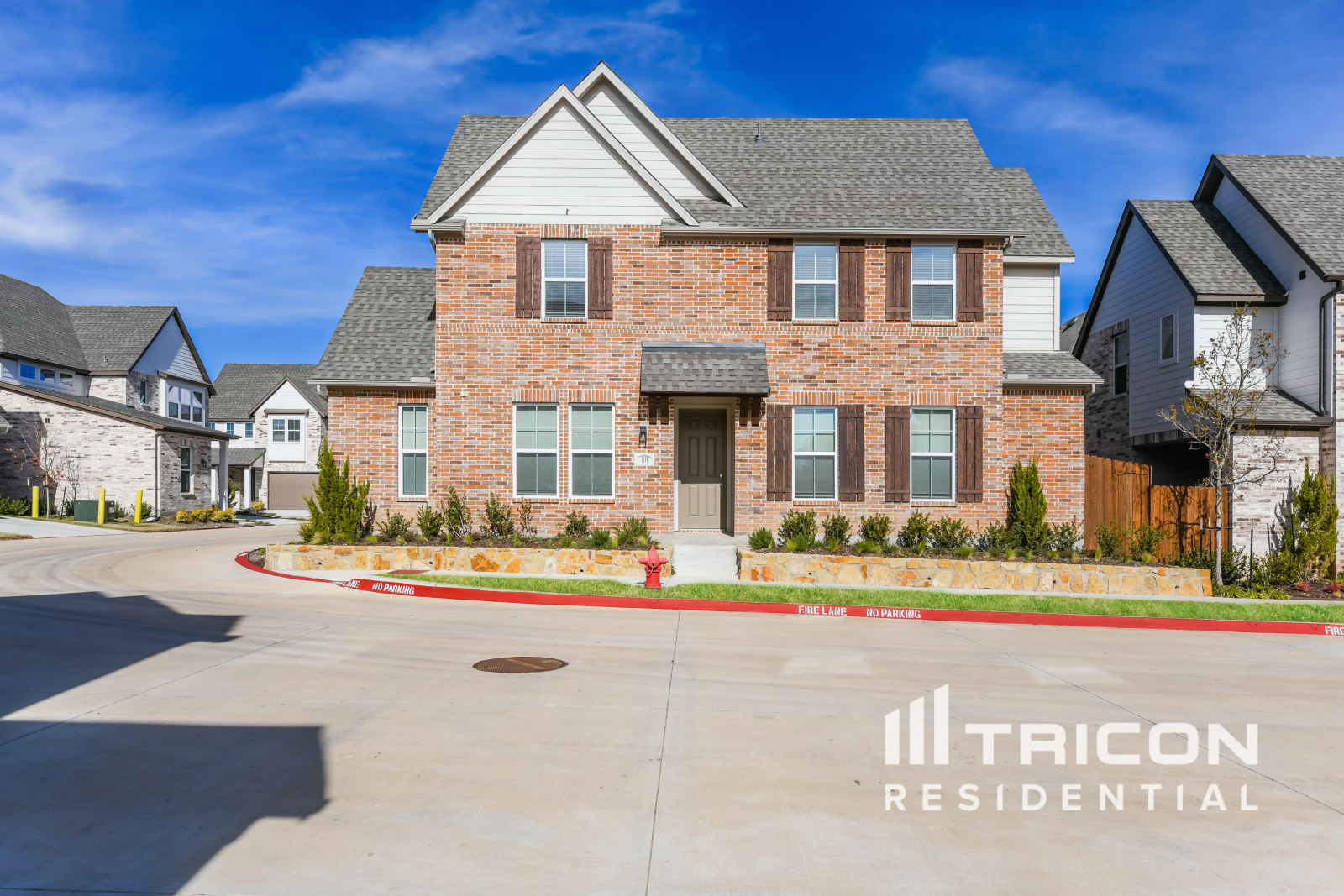 1118 Aylesbury Road Saginaw TX