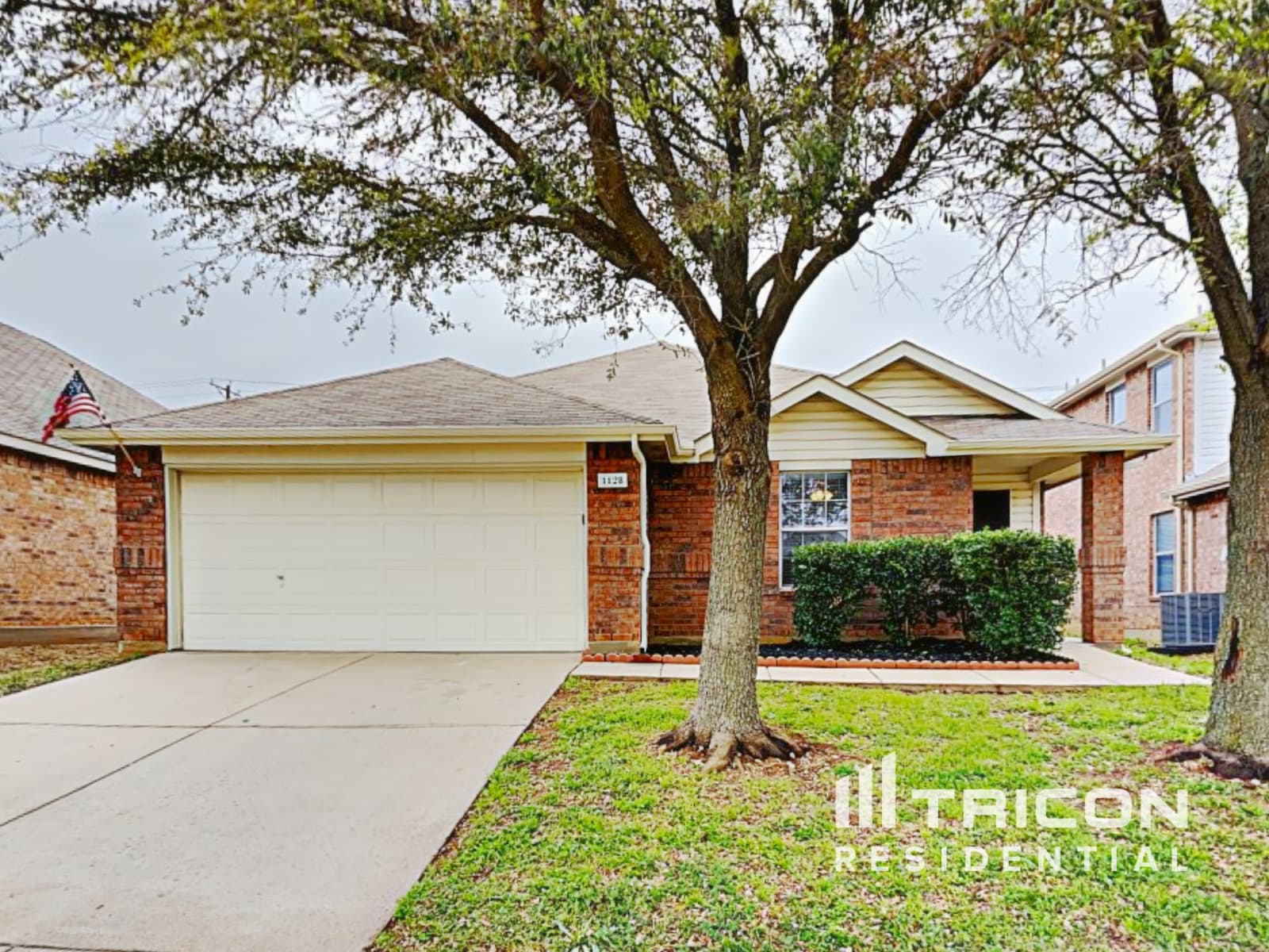 1128 Maplewood Lane Crowley TX