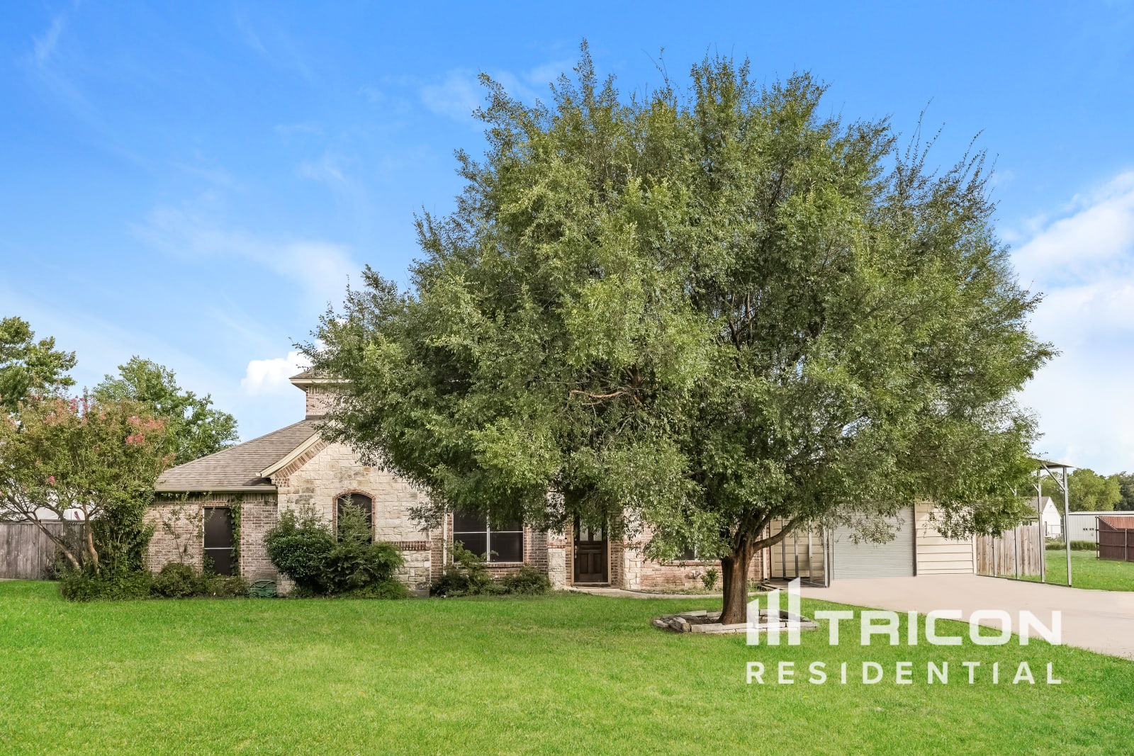 116 Fox Trail Red Oak TX
