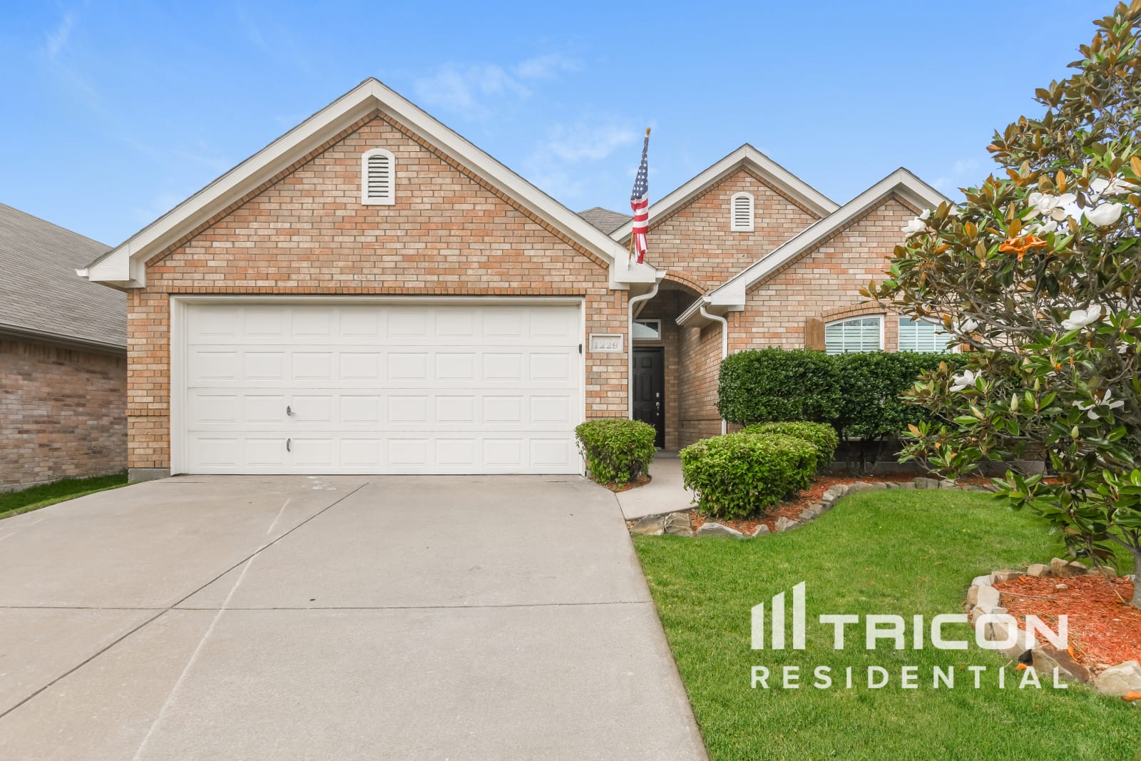 1229 Boxwood Drive Crowley TX