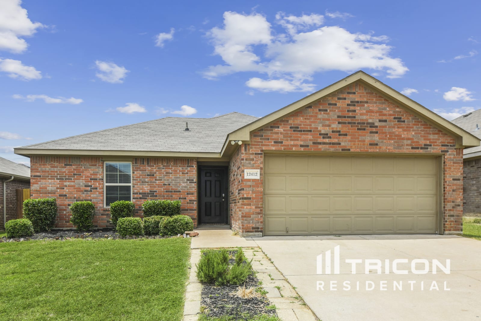 12412 Hunters Cabin Court Burleson TX