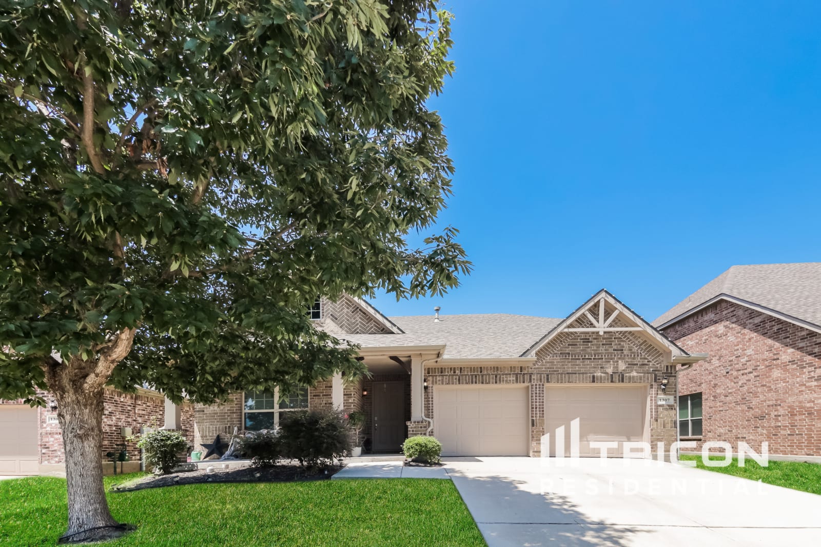 1307 Hidden Valley Dr Wylie TX