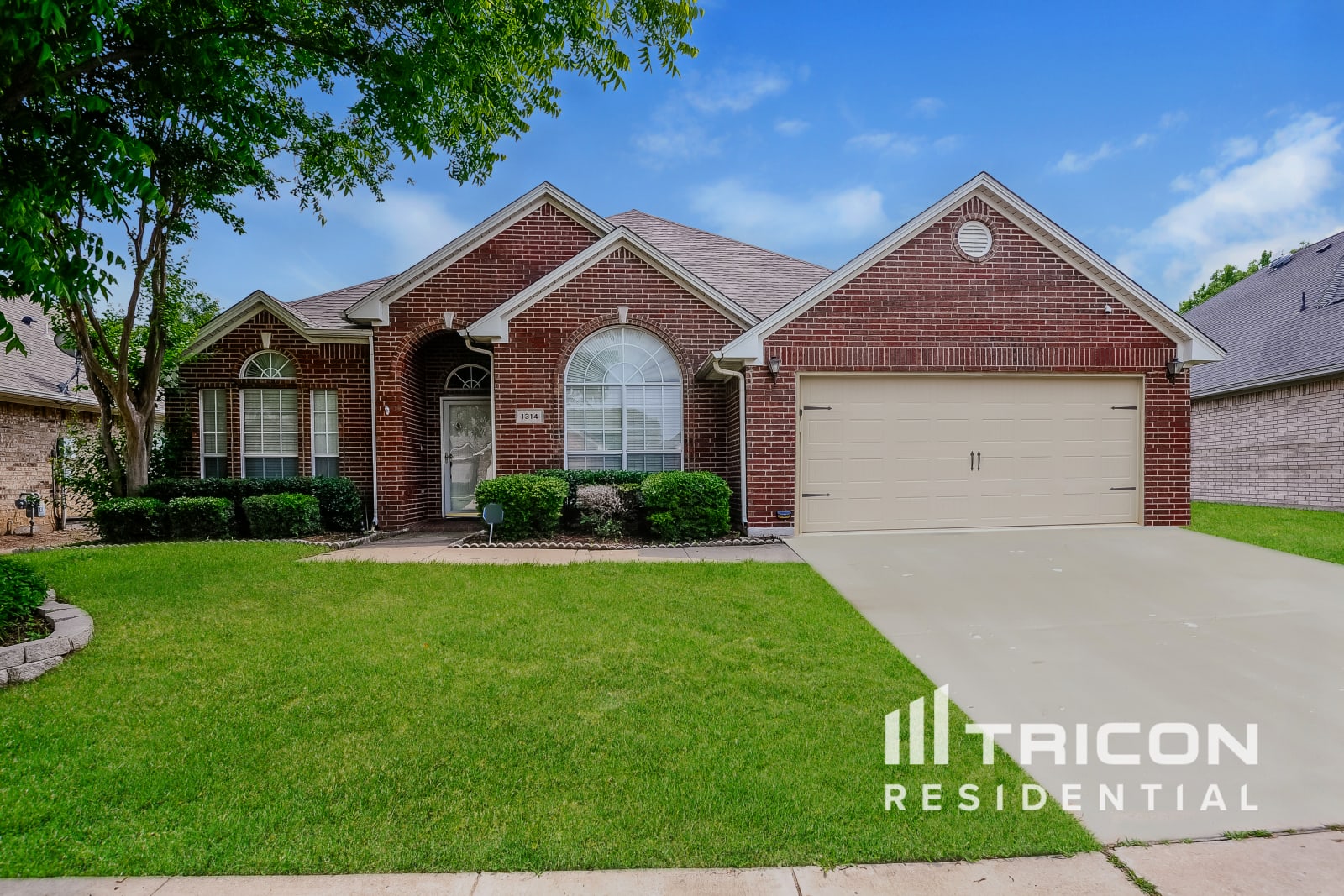 1314 Pegasus Drive Arlington TX