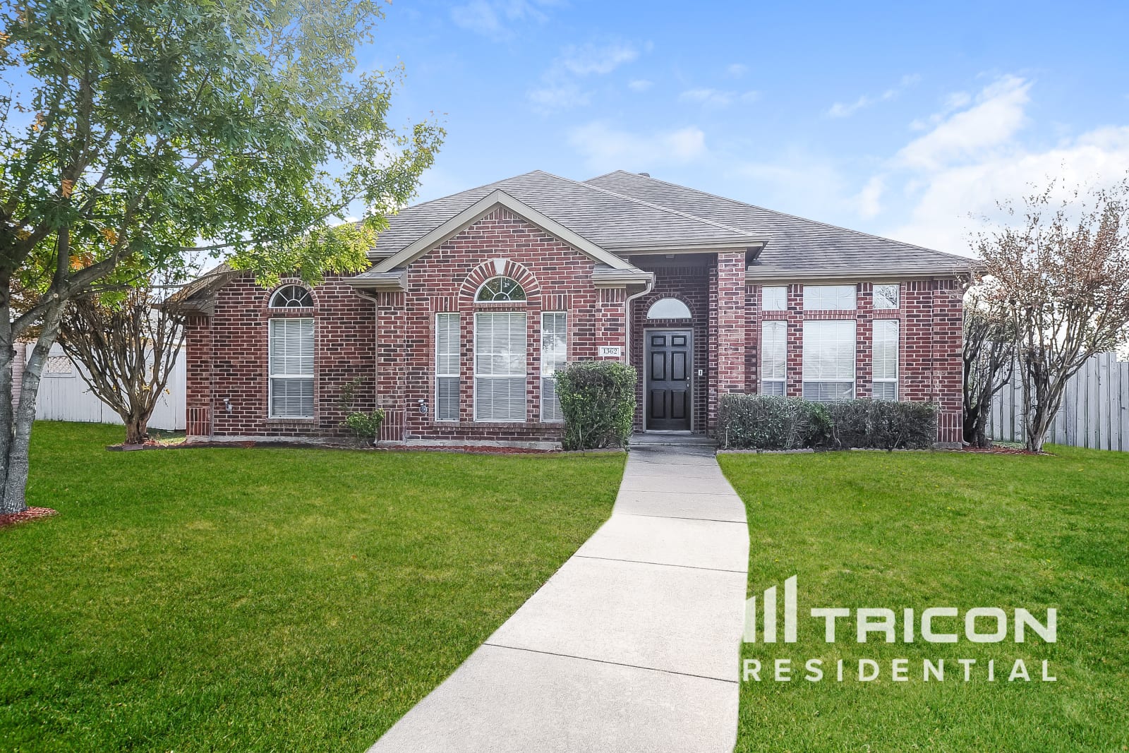 1362 Meadow Creek Drive Lancaster TX