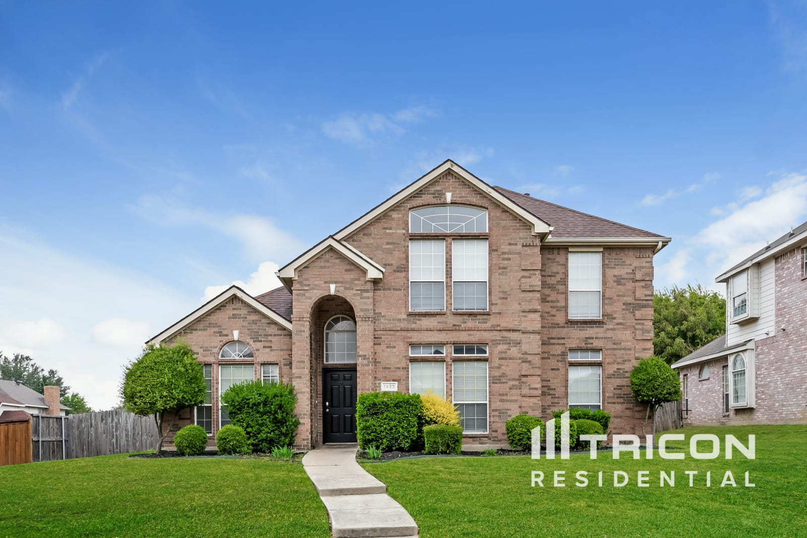 1533 Mill Creek Drive Desoto TX