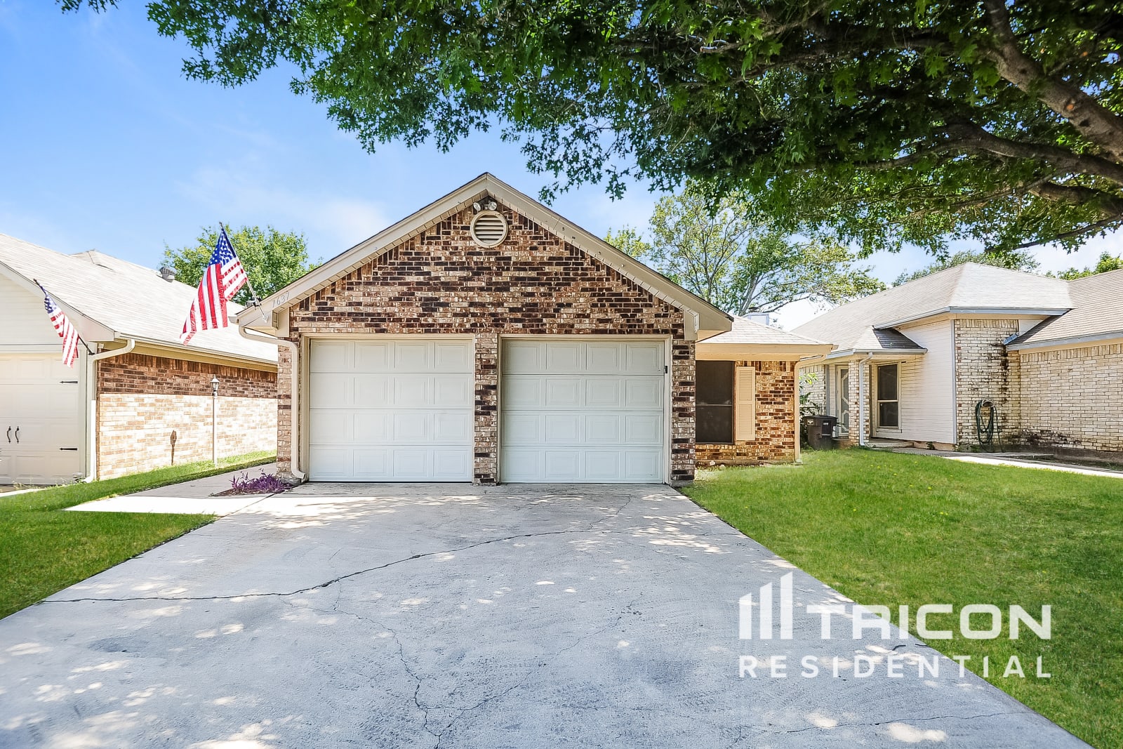 1637 Woodhall Way Fort Worth TX