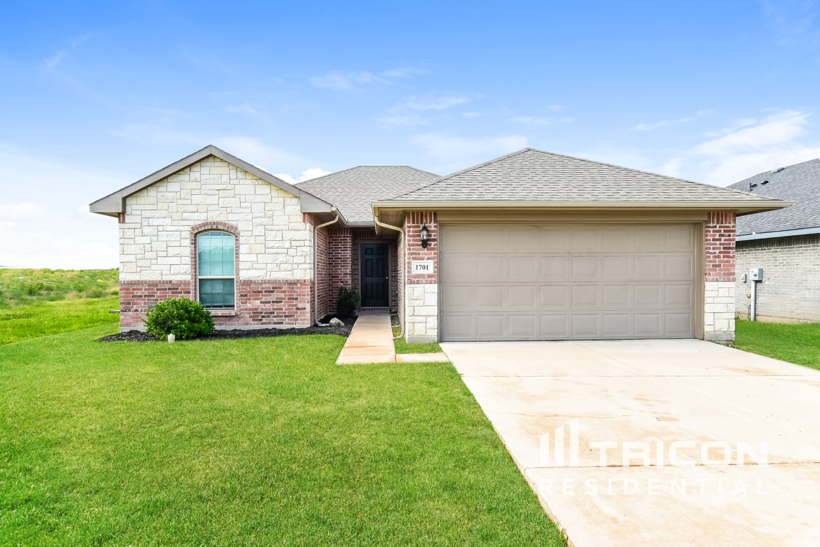 1701 Crimson Avenue Farmersville TX