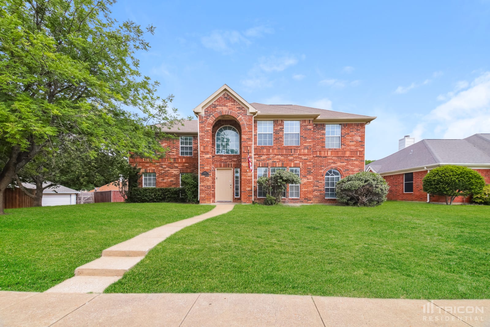 1701 Pecan View Drive Garland TX