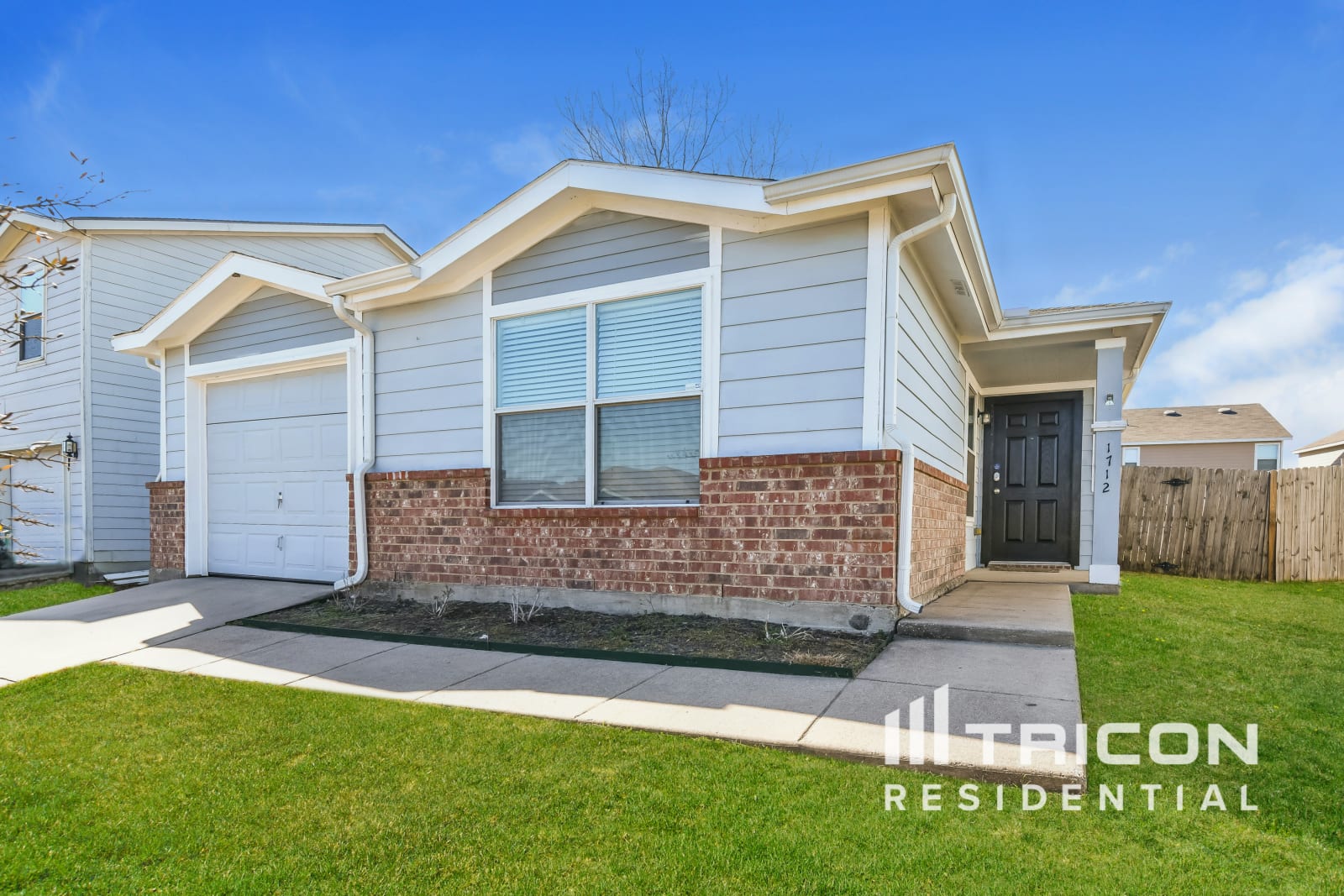 1712 Vineridge Lane Burleson TX