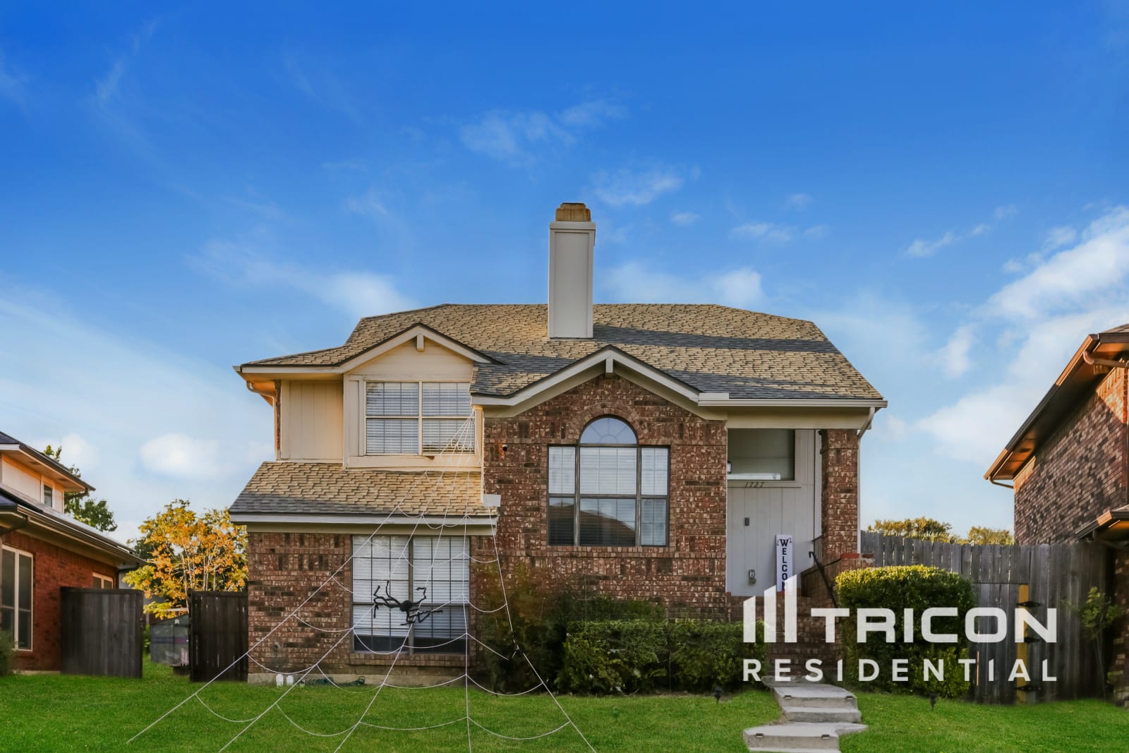 1727 San Francisco Street Carrollton TX