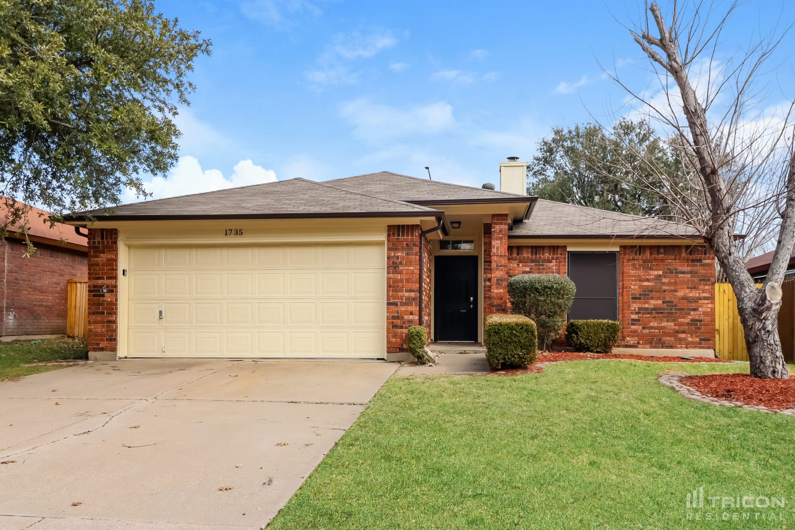 1735 Duster Circle Arlington TX
