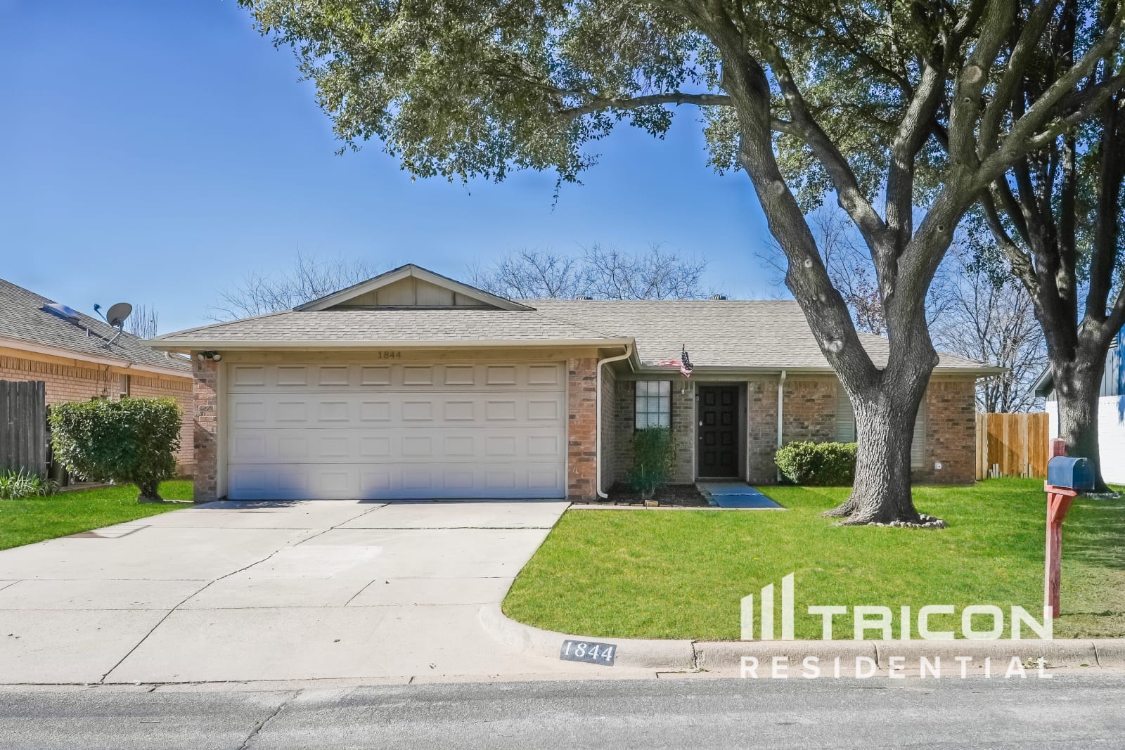 1844 Hunting Green Drive Fort Worth TX