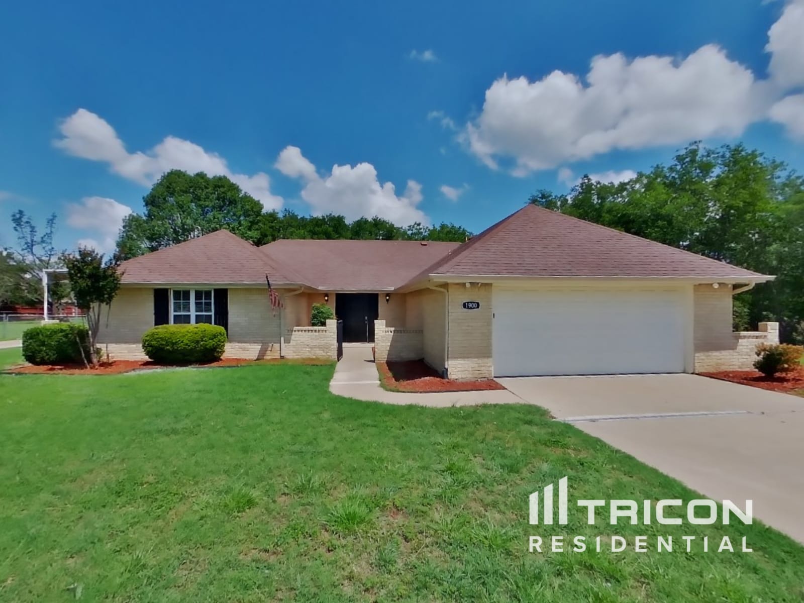 1900 Easy Court Granbury TX