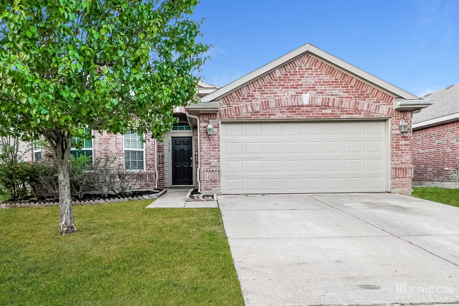 1915 Pin Oak Lane Dallas TX