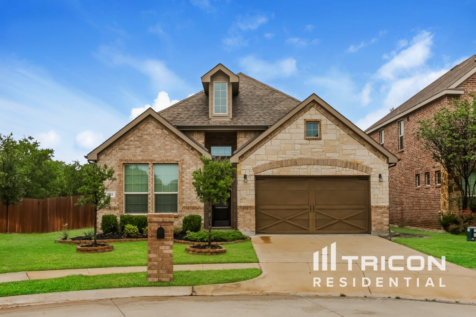 205 Bentley Dr Midlothian TX